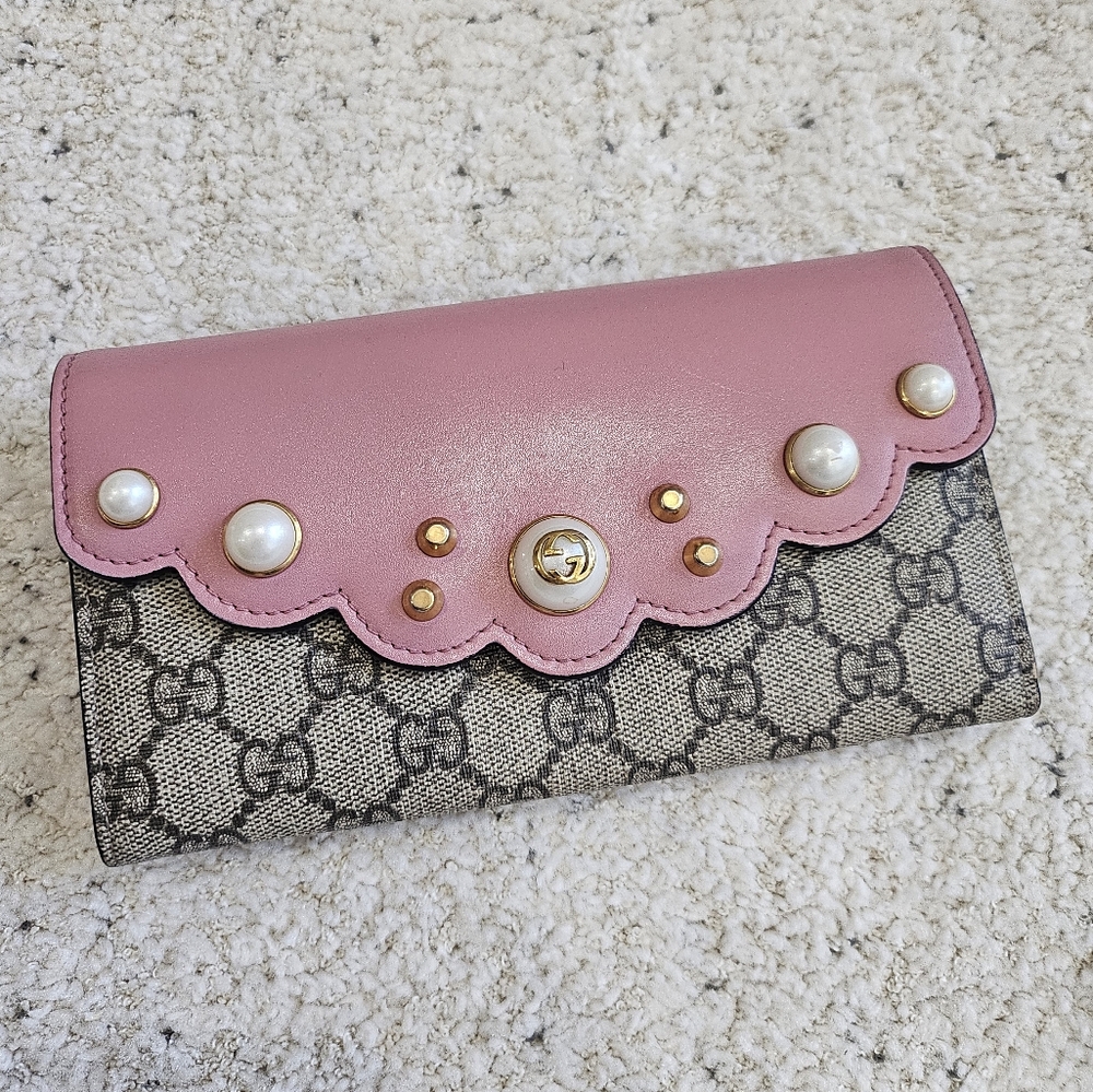 GUCCI Pink Pearl Supreme Long Wallet